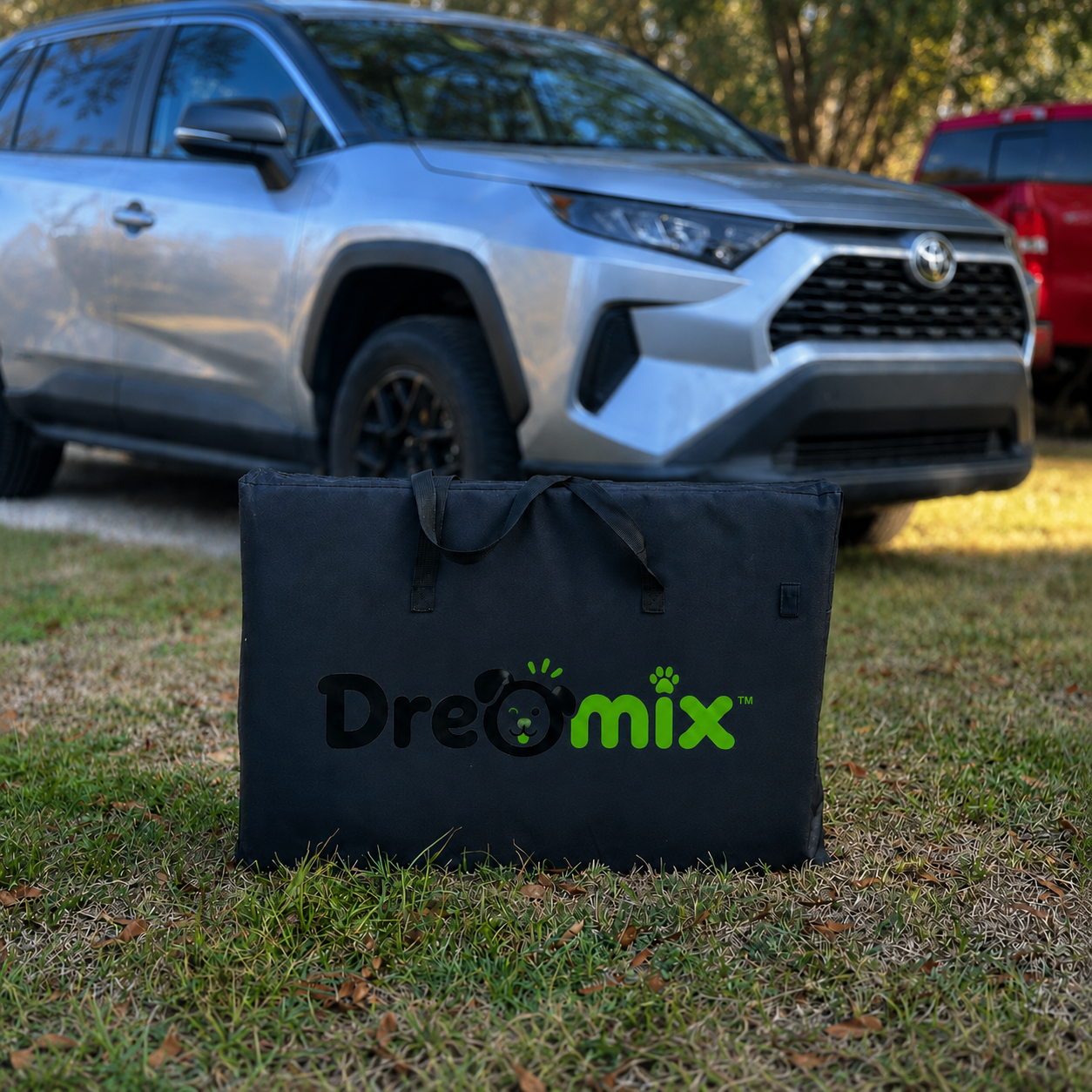 DreoRoam 2.0™ - Hard Bottom Dog Car Seat Protector
